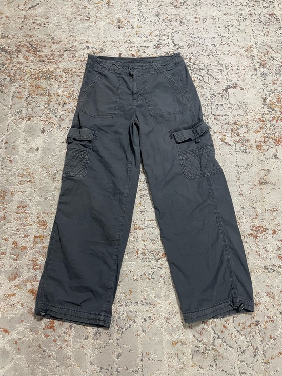 American Eagle Outfitters Pants - American Eagle baggy joggers size 4